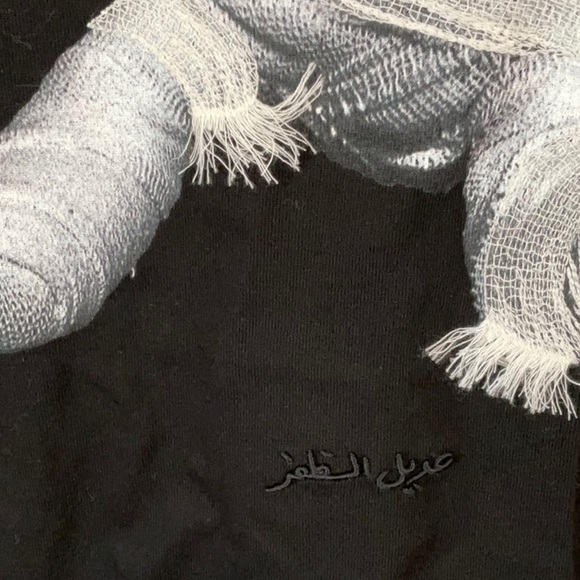 Juun.J black Cat Mummy T-Shirt - Picture 4 of 9